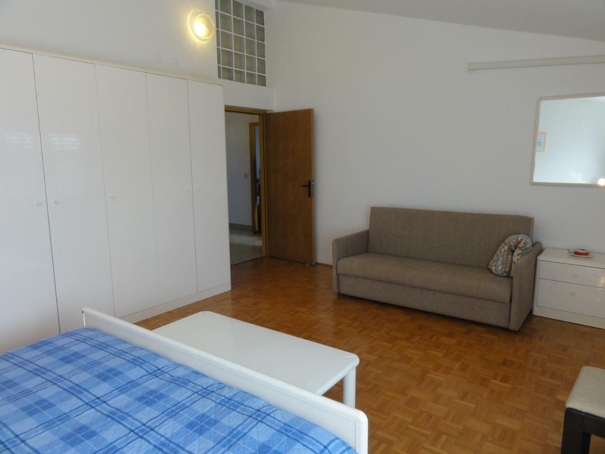 Nice And Cozy Apartment Ferry In Medulin Luaran gambar