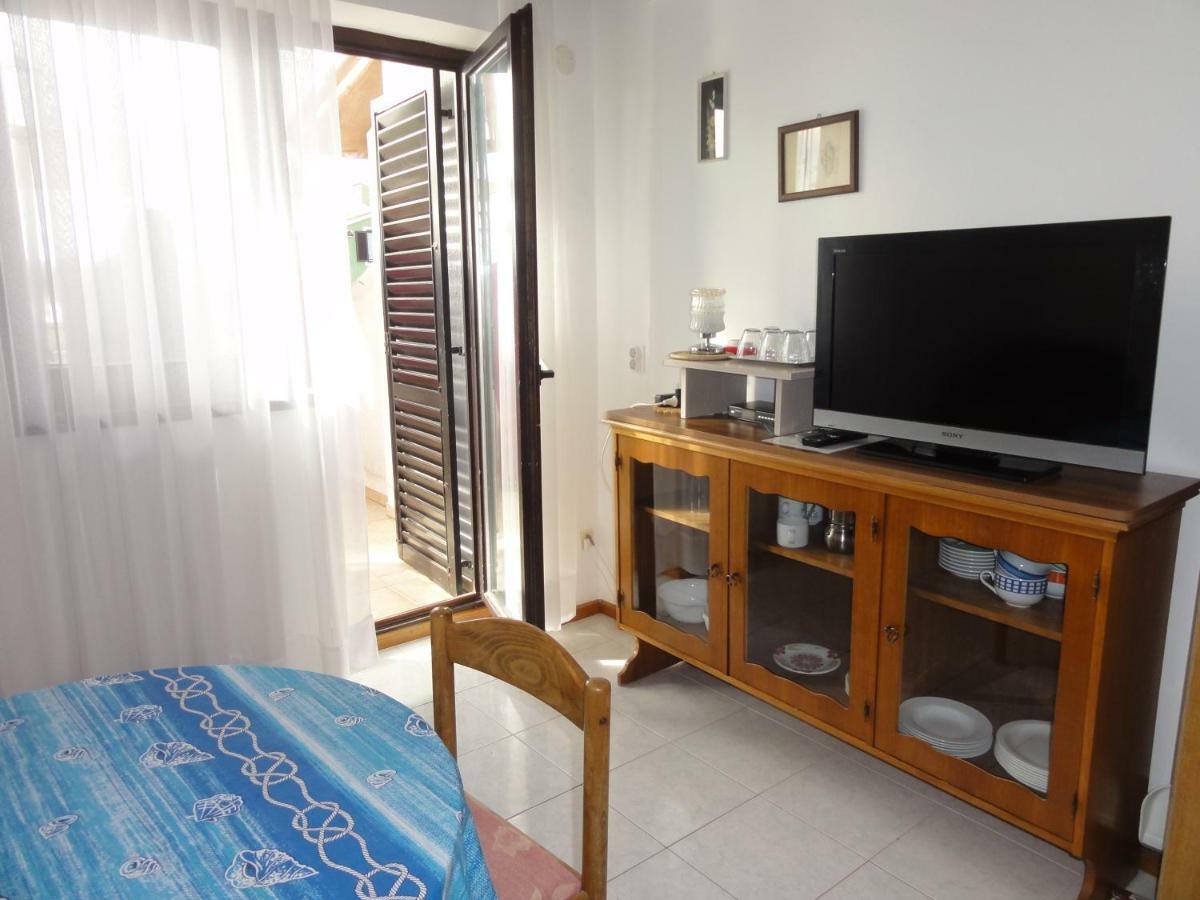 Nice And Cozy Apartment Ferry In Medulin Luaran gambar